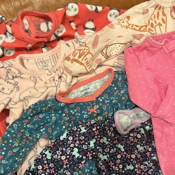 6 count baby girl sleepers 💜💛 - Picture 4 of 4